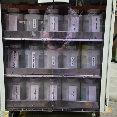 Sakura Tissue-Tek VIP 5 Front